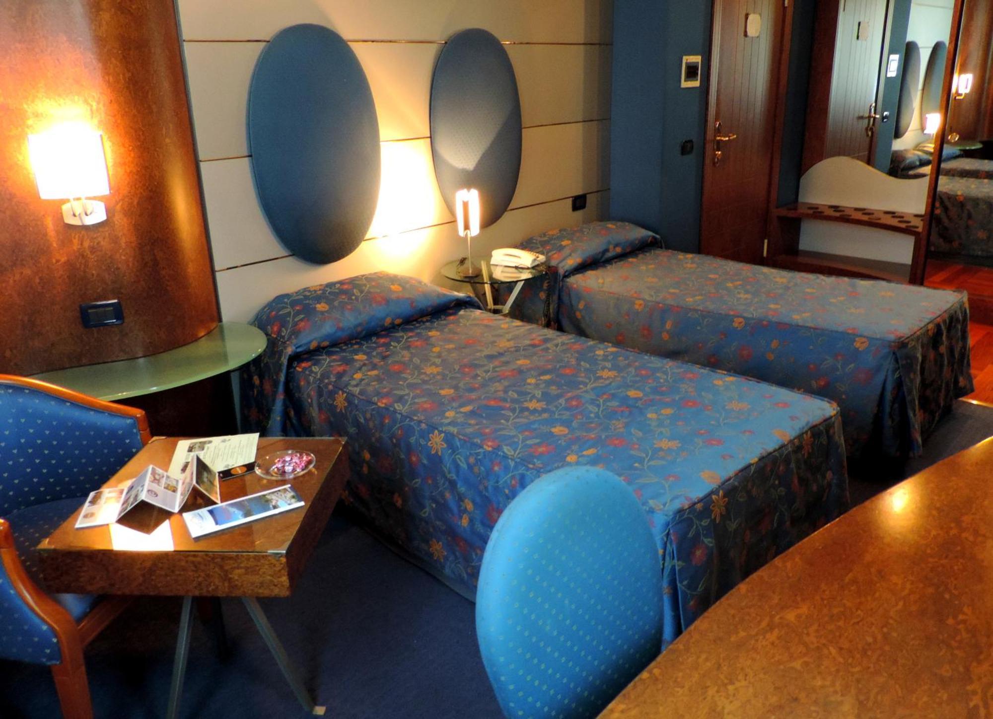 Arosio Hotel Zimmer foto